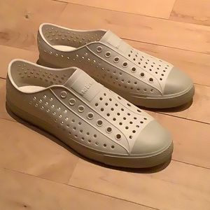 COPY - Native Rubber shoes with box